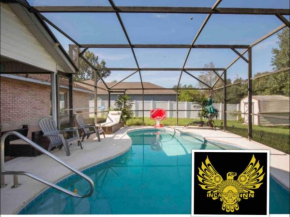 Private Centrally located Cozy relaxing Getaway!
